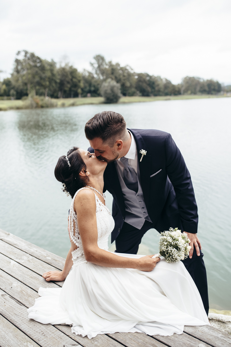 045_Hochzeit_Marina-Andreas_Frau-Kneidinger-Hochzeitsfotografin Hochzeit Marina und Andreas Feldkirchner Seen Frau Kneidinger Hochzeitsfotografin